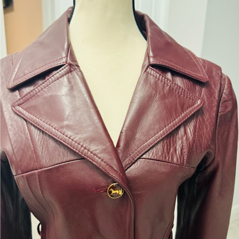 Women's Leather Trench Coat - Picture 11 of 16